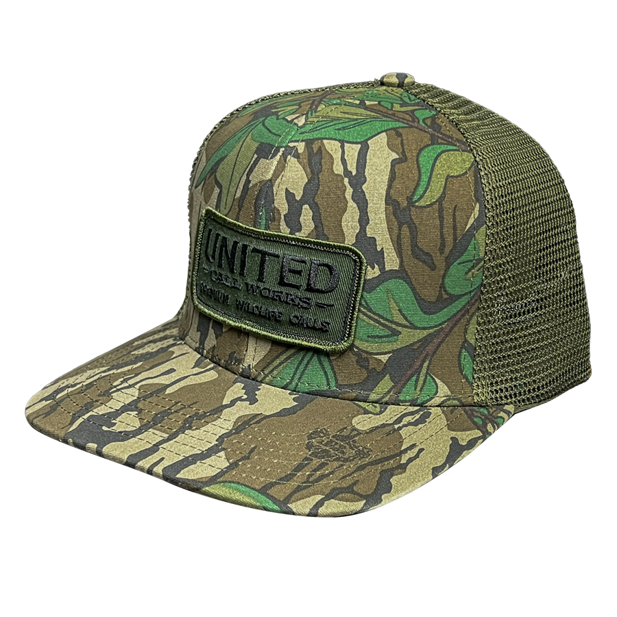Mossy Oak Green Leaf Trucker Hat